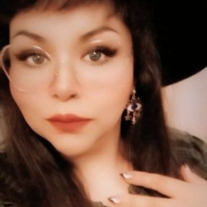 Meet your Posher, Genesis